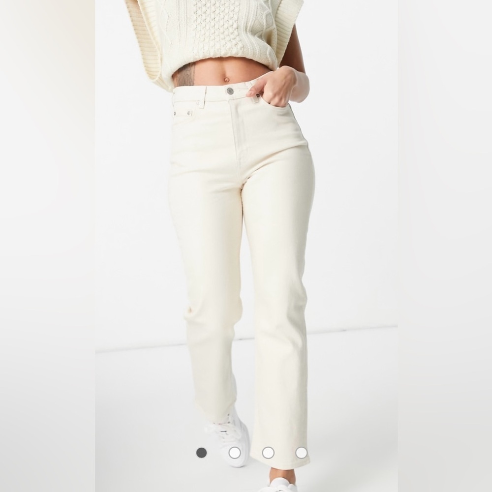 & Other Stories Off-White Straight Leg Jeans High Rise Jeans - Size 24/0